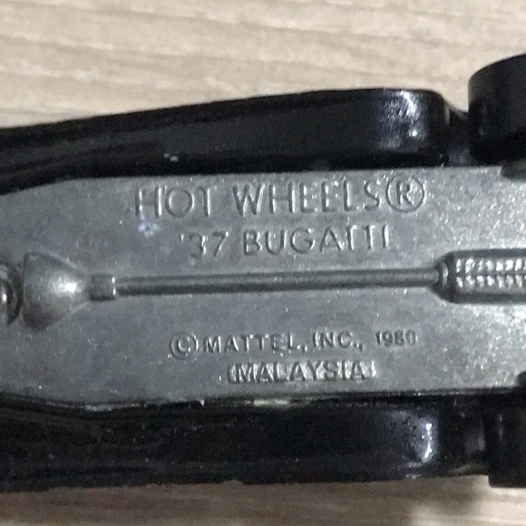 1980 Mattel Hot Wheels 1937 Bugatti Black Red #1696 Whitewall- Malaysia (B) - Picture 6 of 6